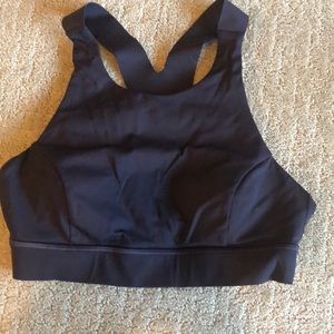 Lululemon bra size 8